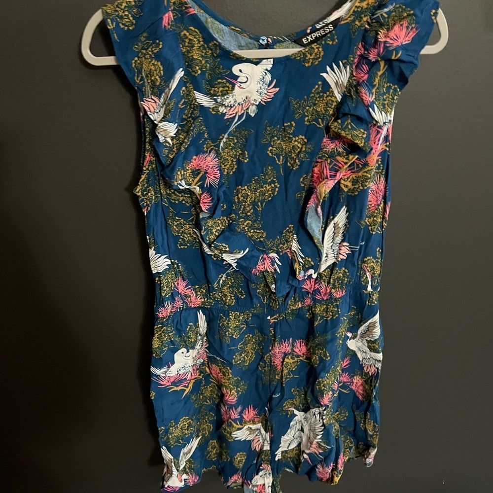 Express Ruffle Crane/ Bird Print Romper - Picture 7 of 15